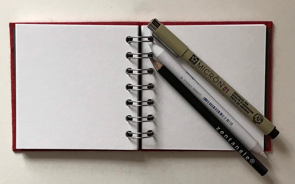 Square sketchbook white paper & pen kit