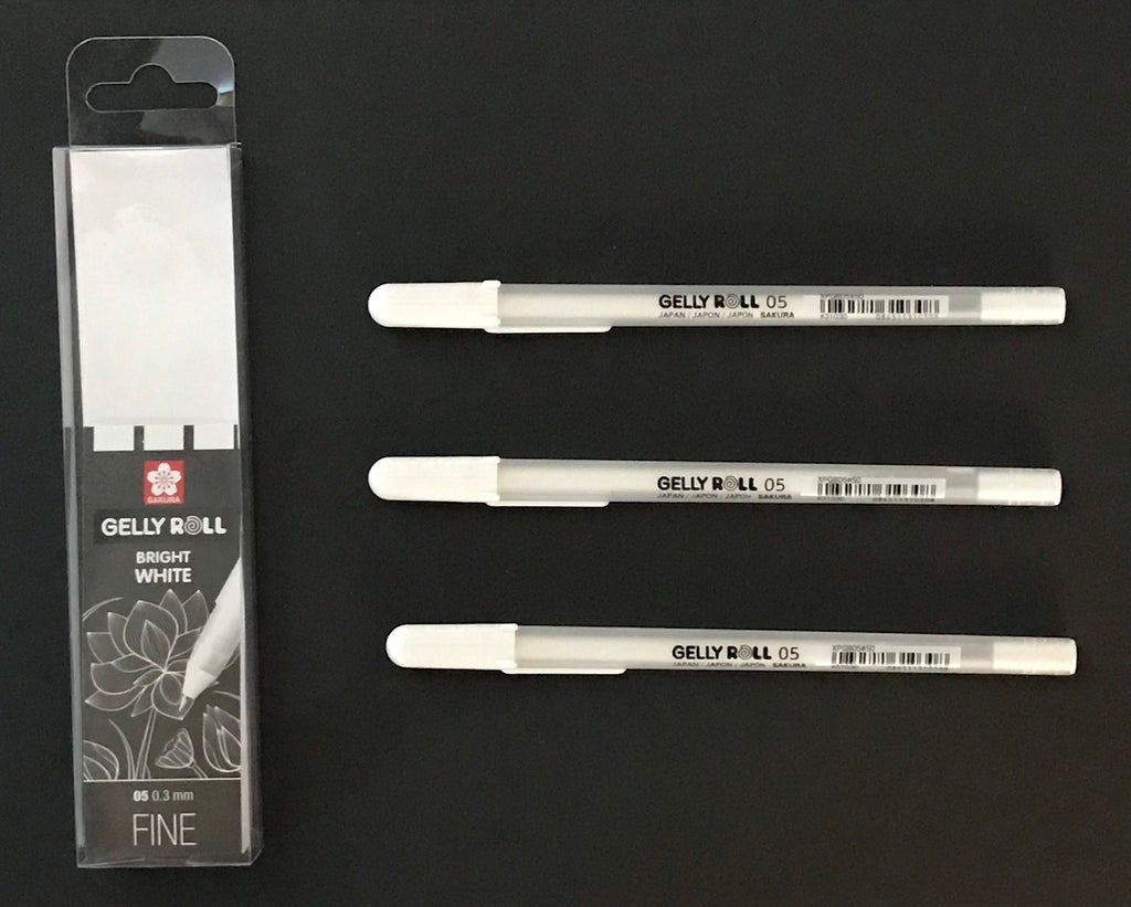 Sakura FINE white 05 nib Gelly roll x3 pens