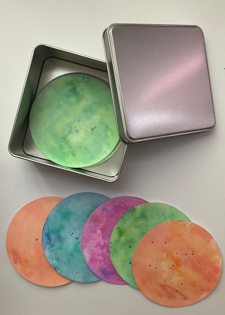 Silver tin and x10 watercolour round art Tiles